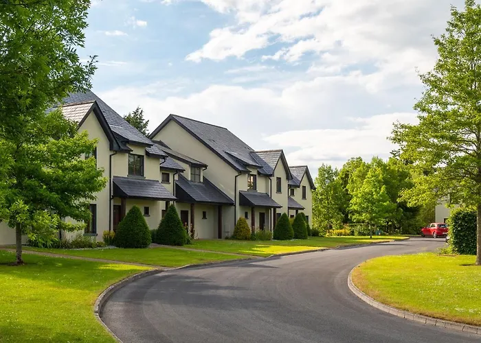 Adare Villas *